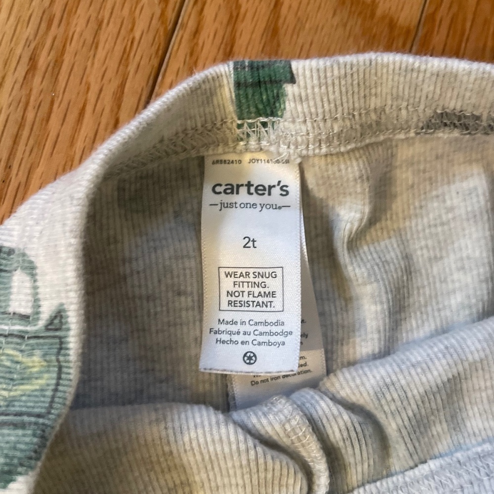 Toddler Garbage Truck PJs (2T) 🚛💤⭐️ - Picture 6 of 7